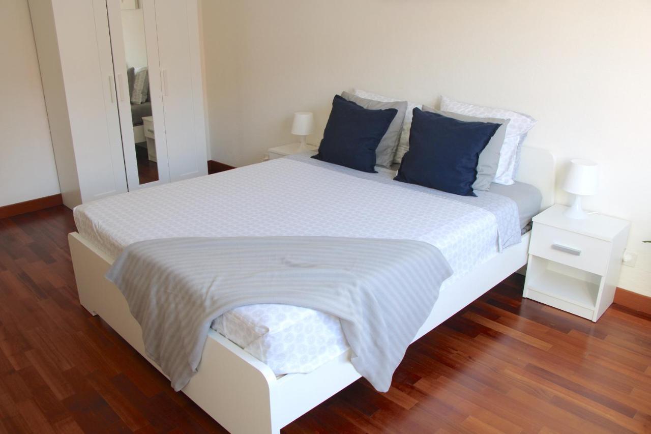 Cozy Apartment With Free Parking & Close To Lake Lugano Exterior photo